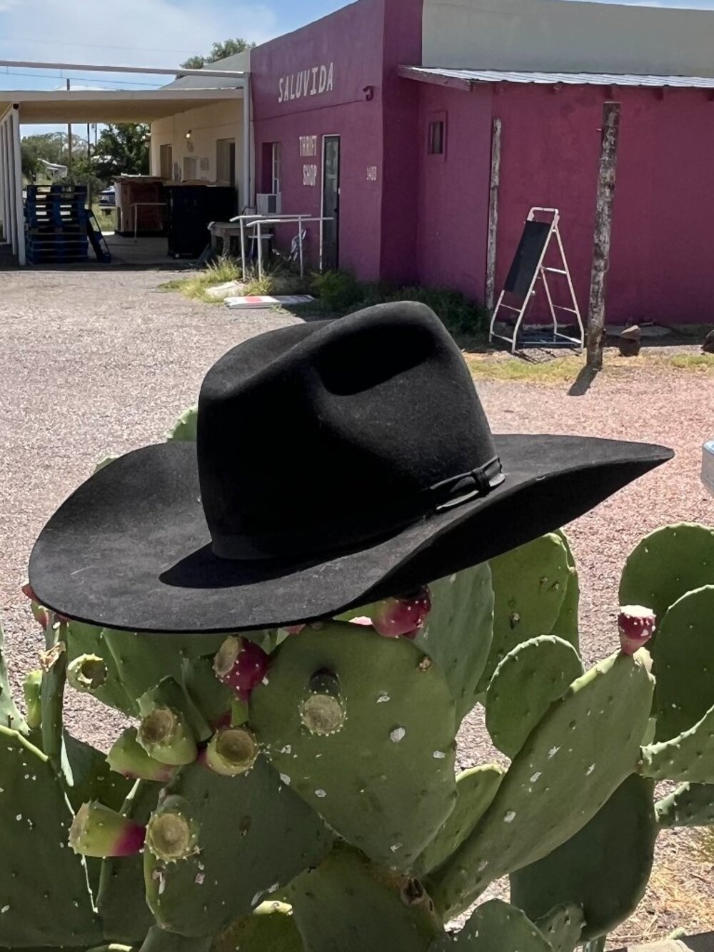 Resistol rancher's cowboy hat from Far West Texas || 6 7/8 || black beaver fur
